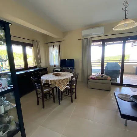 Athinaios Porto Klisouri Apartmán *