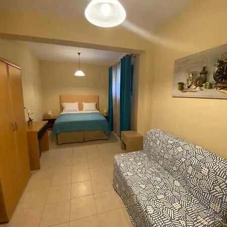Athinaios Porto Klisouri 公寓 伊里斯斯