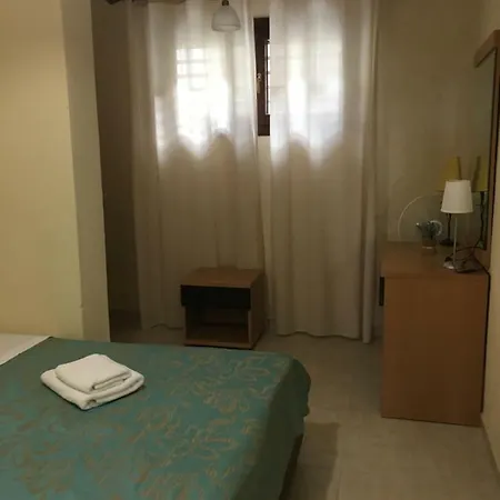 Athinaios Porto Klisouri 伊里斯斯